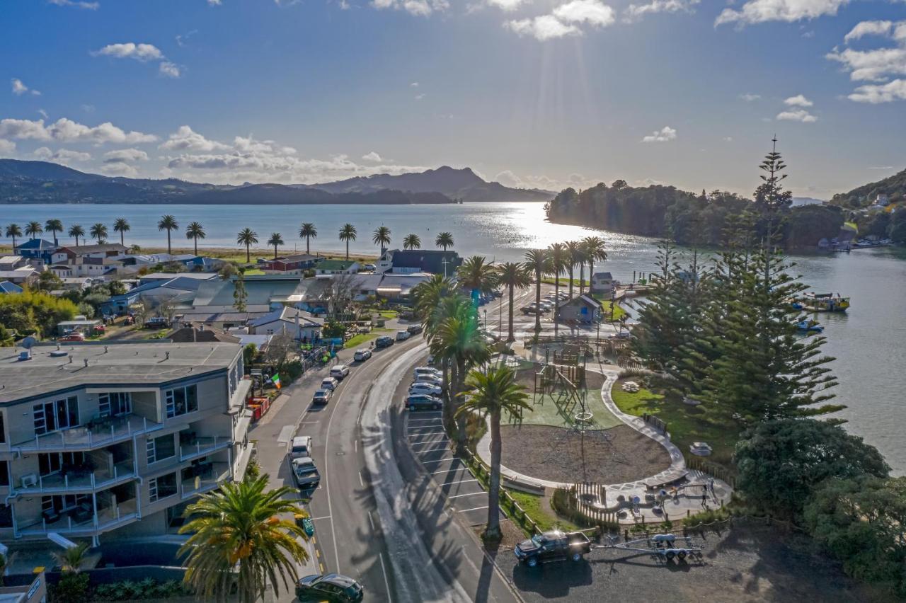 Esplanade Apartments Whitianga Exterior photo