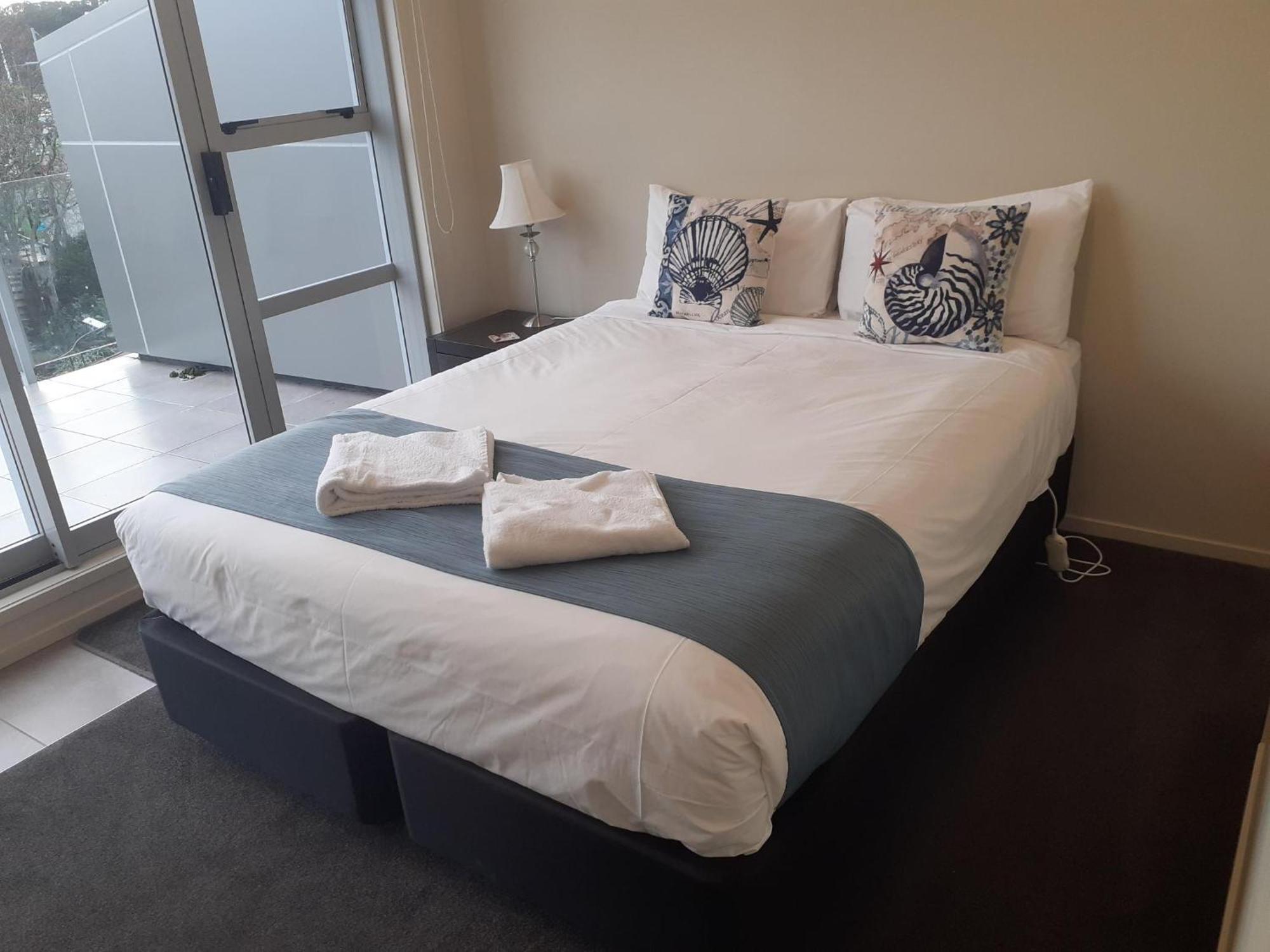 Esplanade Apartments Whitianga Exterior photo